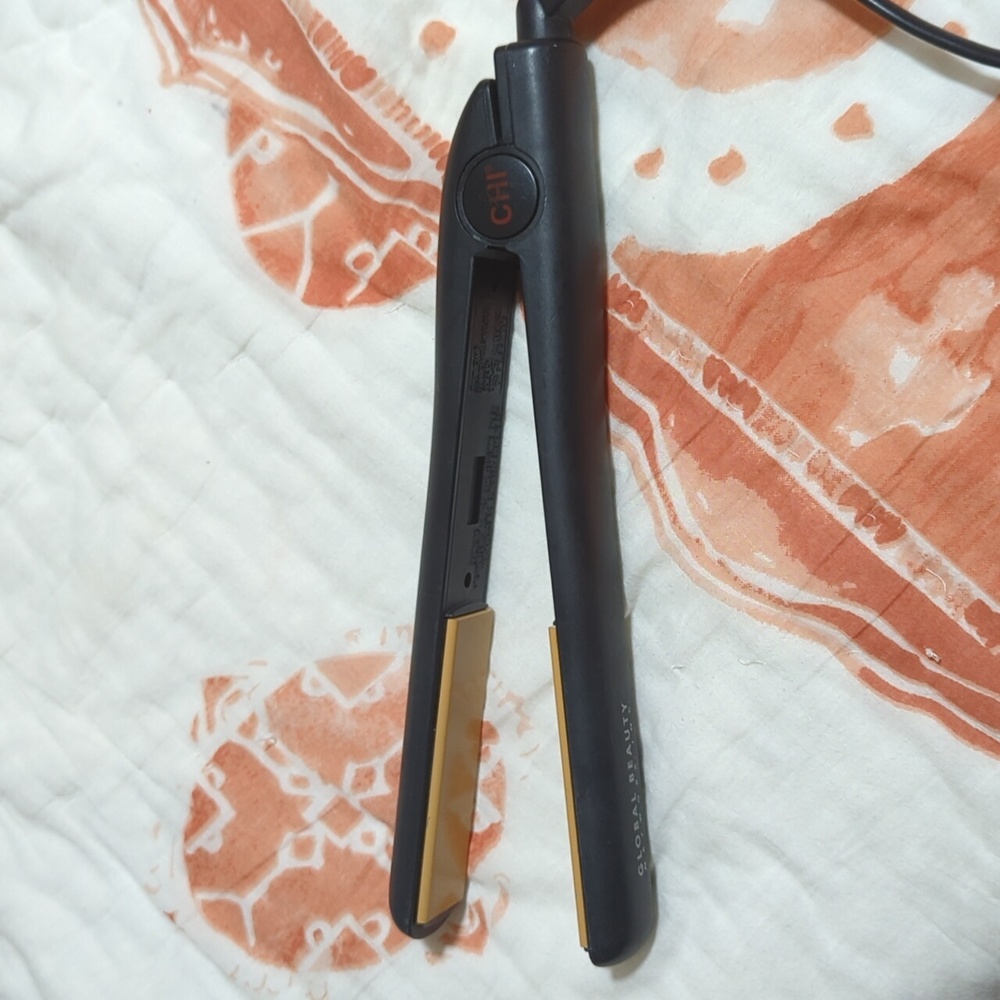 CHI Hair Straightener - Global Beauty Networking